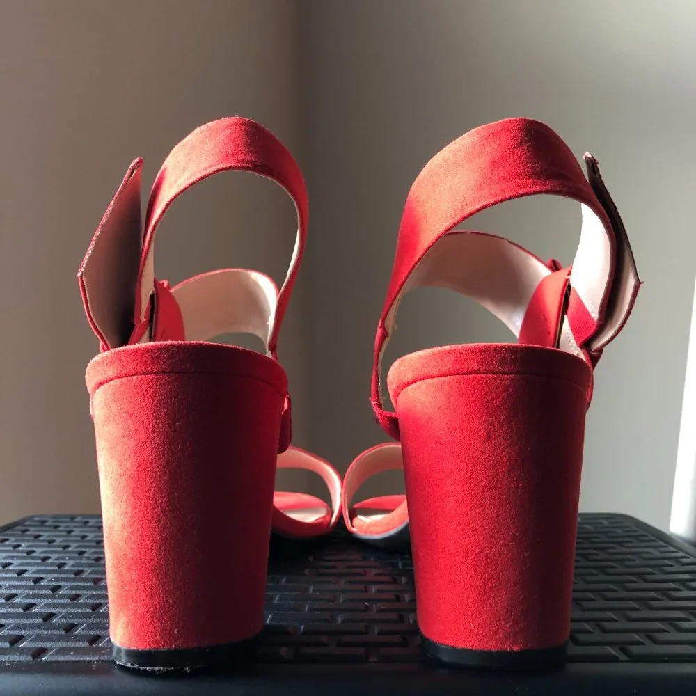 BANDOLINO HEELED SANDALS